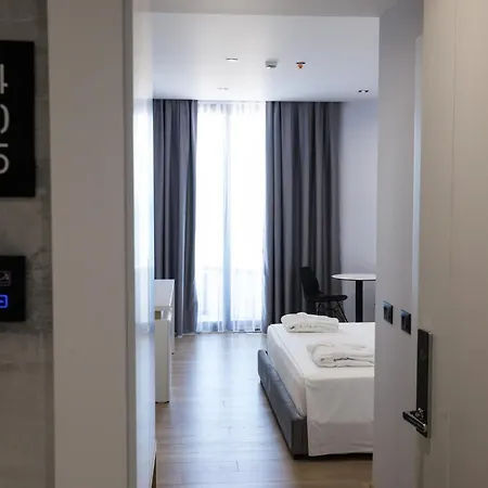 Mirage 4* Golem (Tirana)