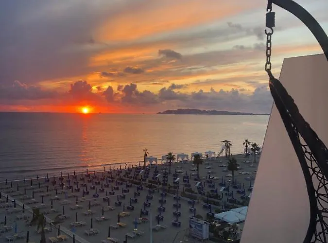 Mirage Golem (Tirana)